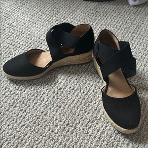 Life Stride Black Espadrille Wedges